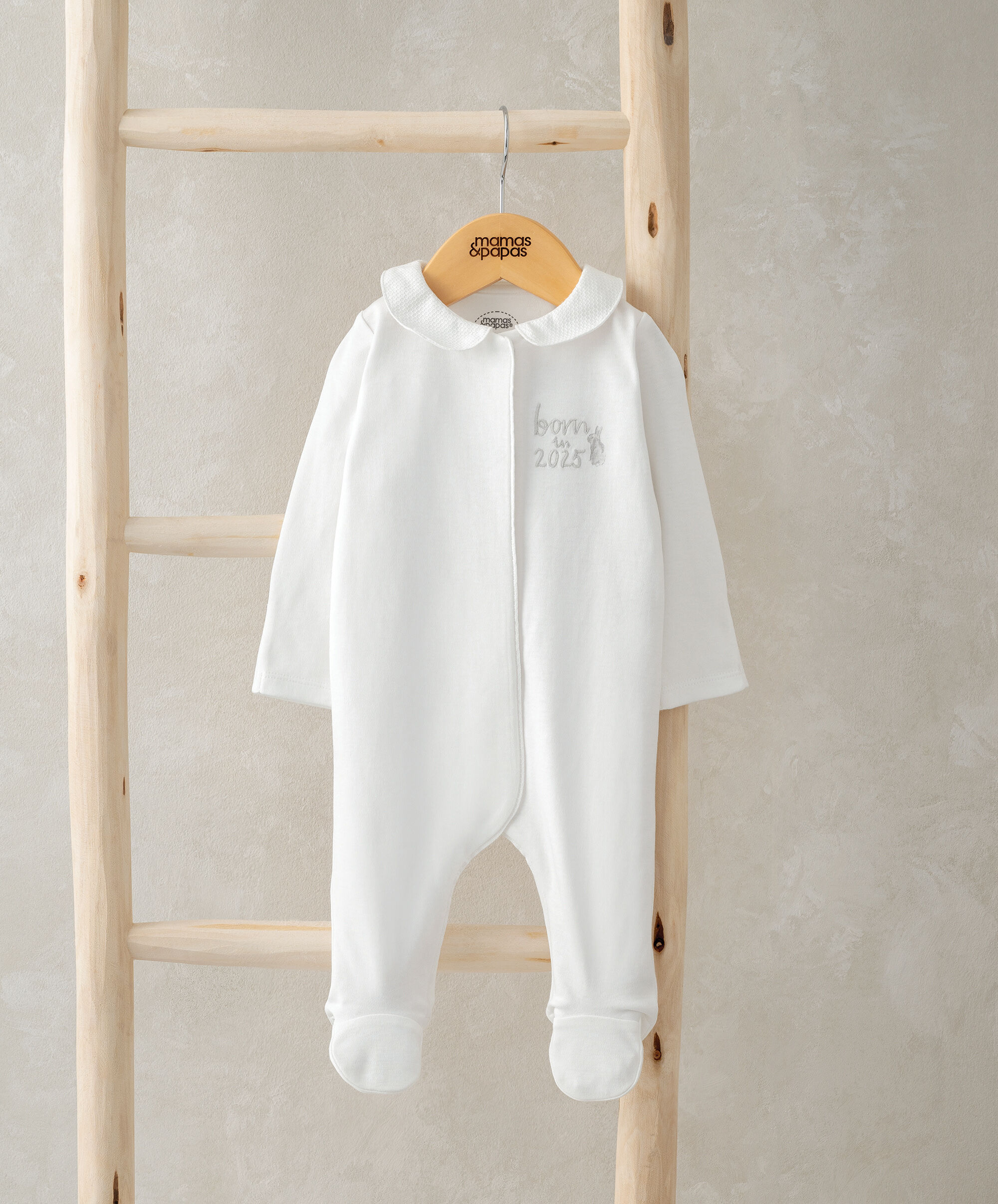 مجموعة هدايا بورن ان 2025 لرضيع، 3 قطع image number 2